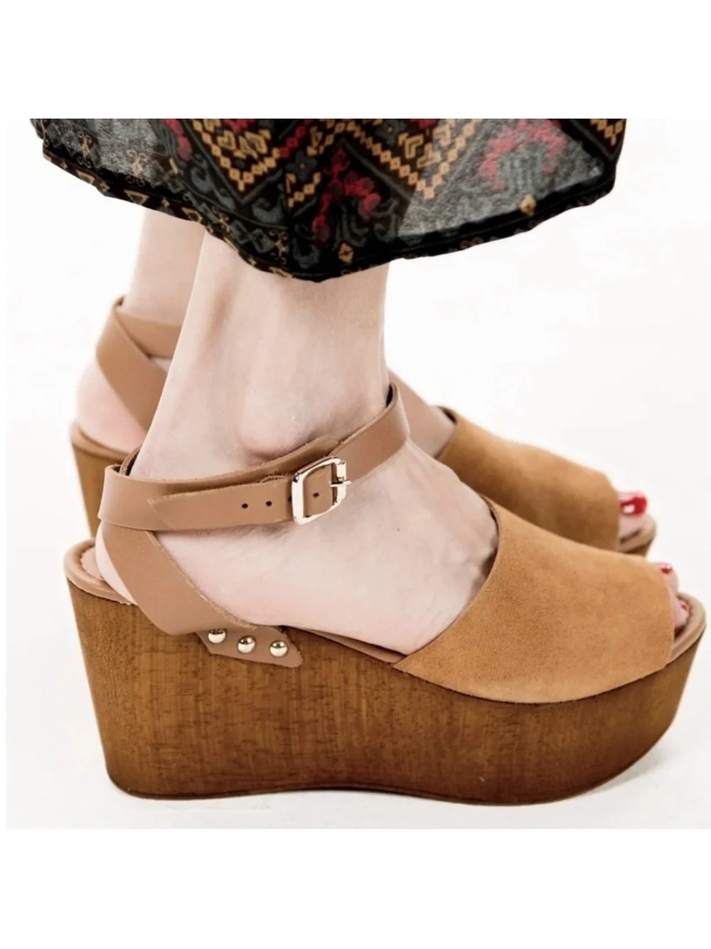 Seychelles Paddle Suede Wedge Sandal Size 8.5 Brown Italian